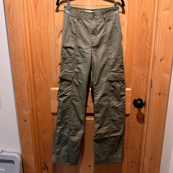Abercrombie cargo pants - Picture 2 of 4